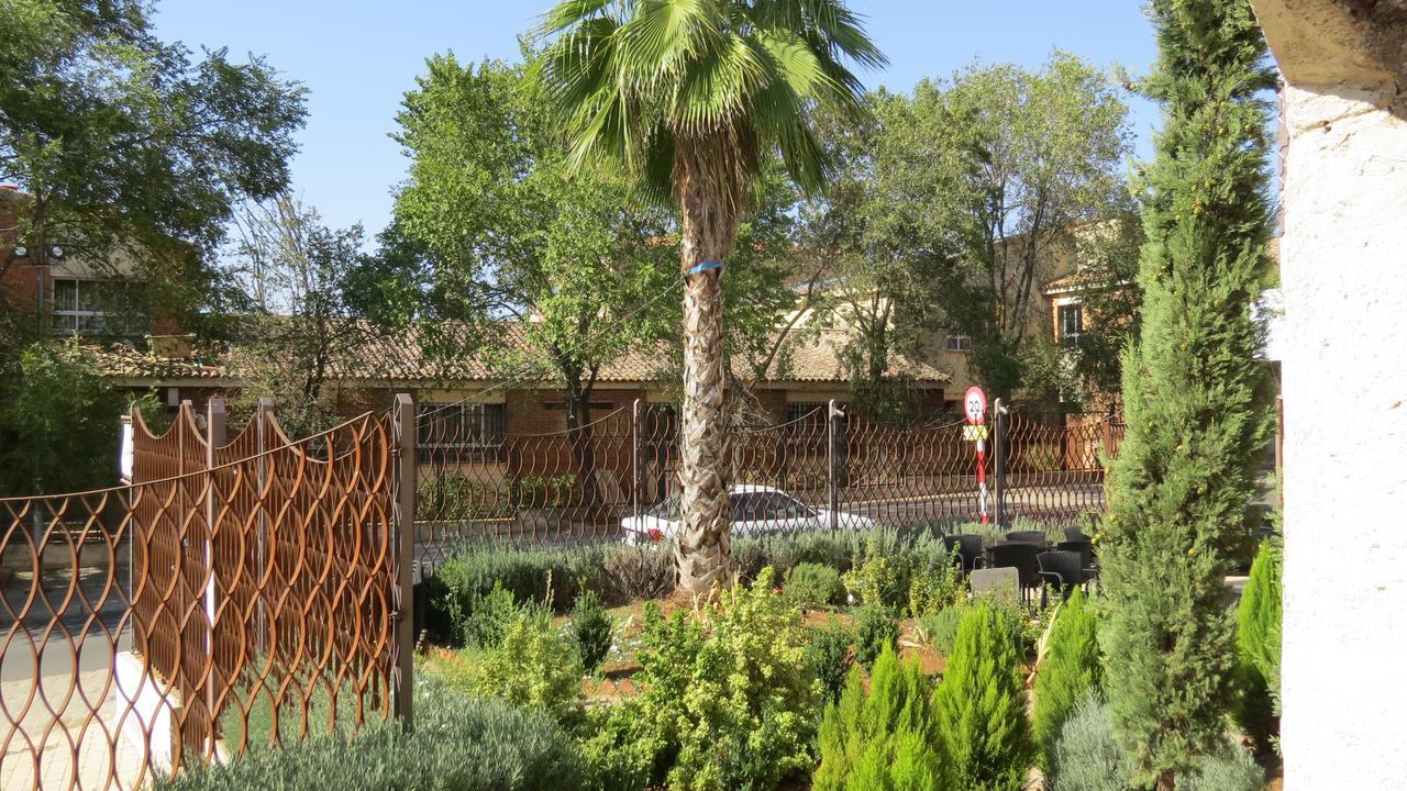 Hotel La Muralla Zafra Extérieur photo