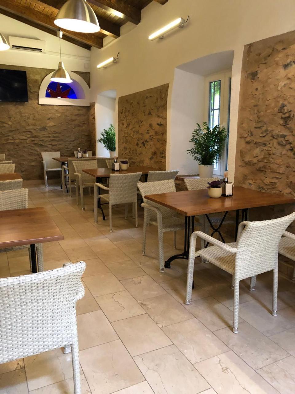 Hotel La Muralla Zafra Extérieur photo